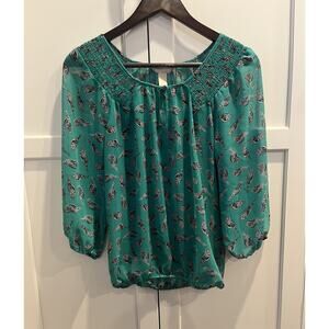 Banana Republic Women’s Blouse size XS green birds print